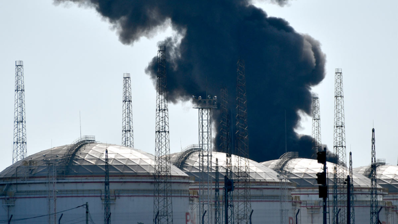 WP узнала о гневе Зеленского из-за просьбы США не атаковать российские НПЗ