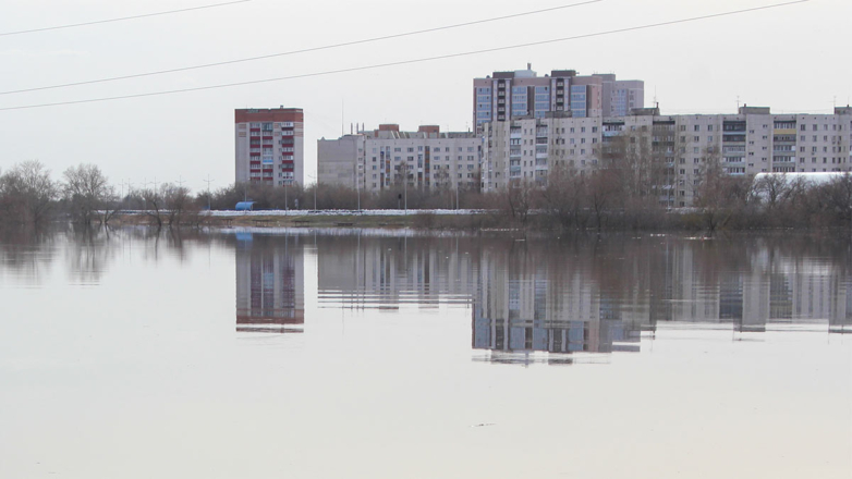 Уровень воды в Тоболе в районе Кургана упал ниже отметки "опасное явление"
