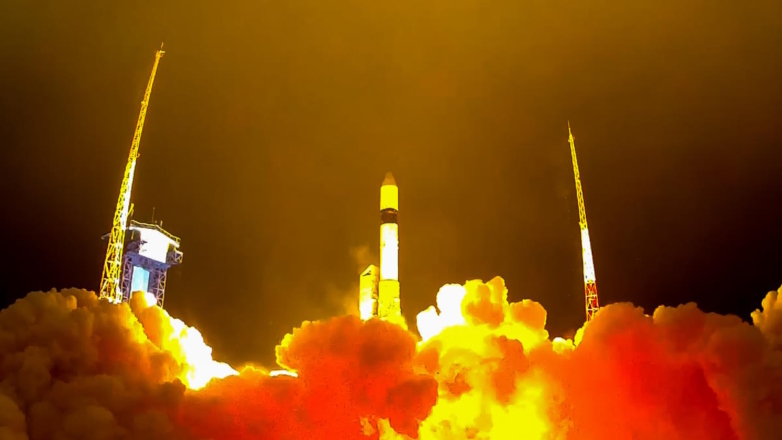 Шойгу сообщил, когда планируется начать испытания модернизированной ракеты "Рокот"