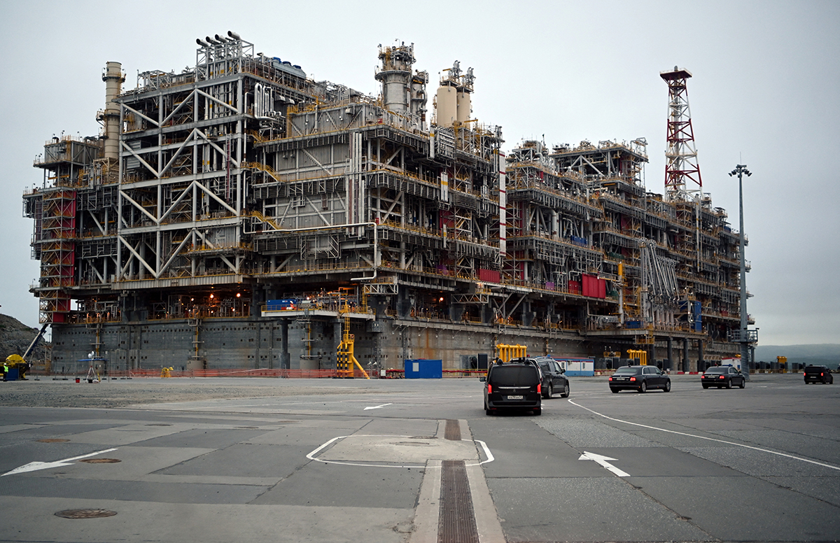 Гравитационная платформа по производству СПГ