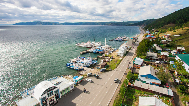 Путин поручил утвердить федеральный проект "Пять морей и озеро Байкал"