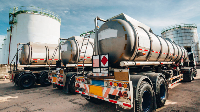 Власти РФ готовят новые меры на рынке топлива