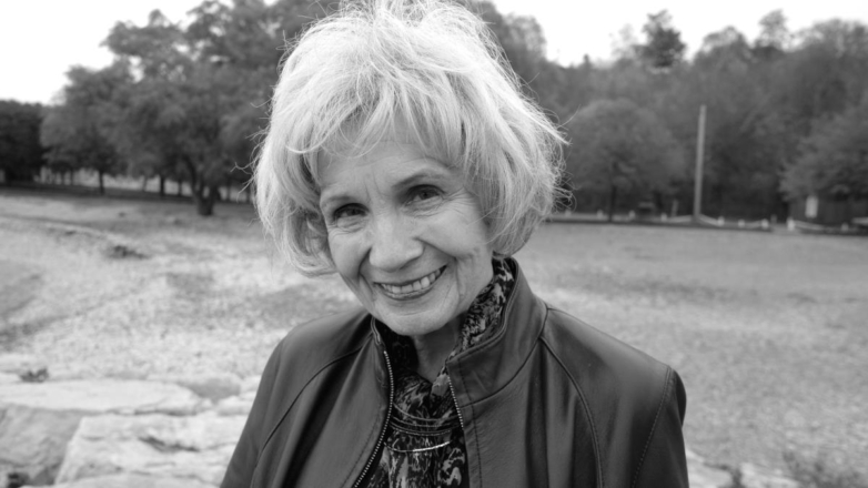 Умерла лауреат Нобелевской премии по литературе Элис Манро