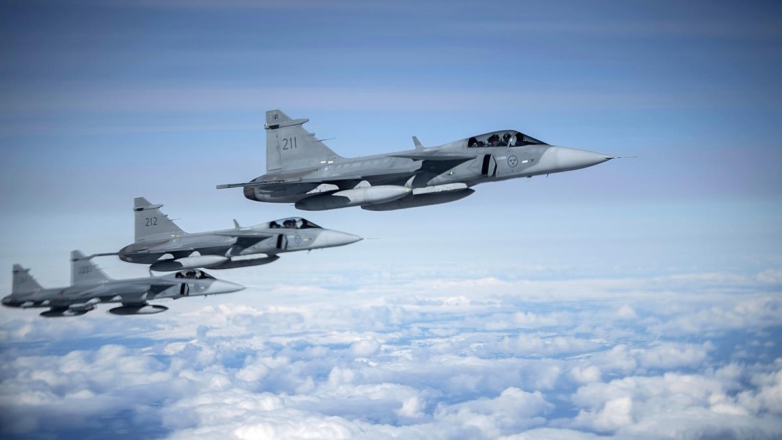 Швеция передаст Киеву самолеты-разведчики ASC 890 и рассмотрит вопрос об истребителях Gripen