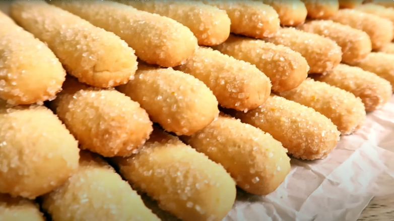 30 минут на кухне: ароматные лимонные палочки – мягкое внутри и хрустящее снаружи печенье из простых продуктов