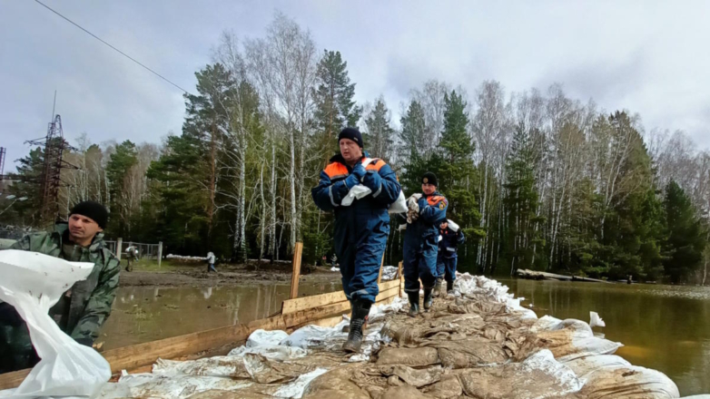 В Омской области введен режим ЧС федерального уровня из-за паводка