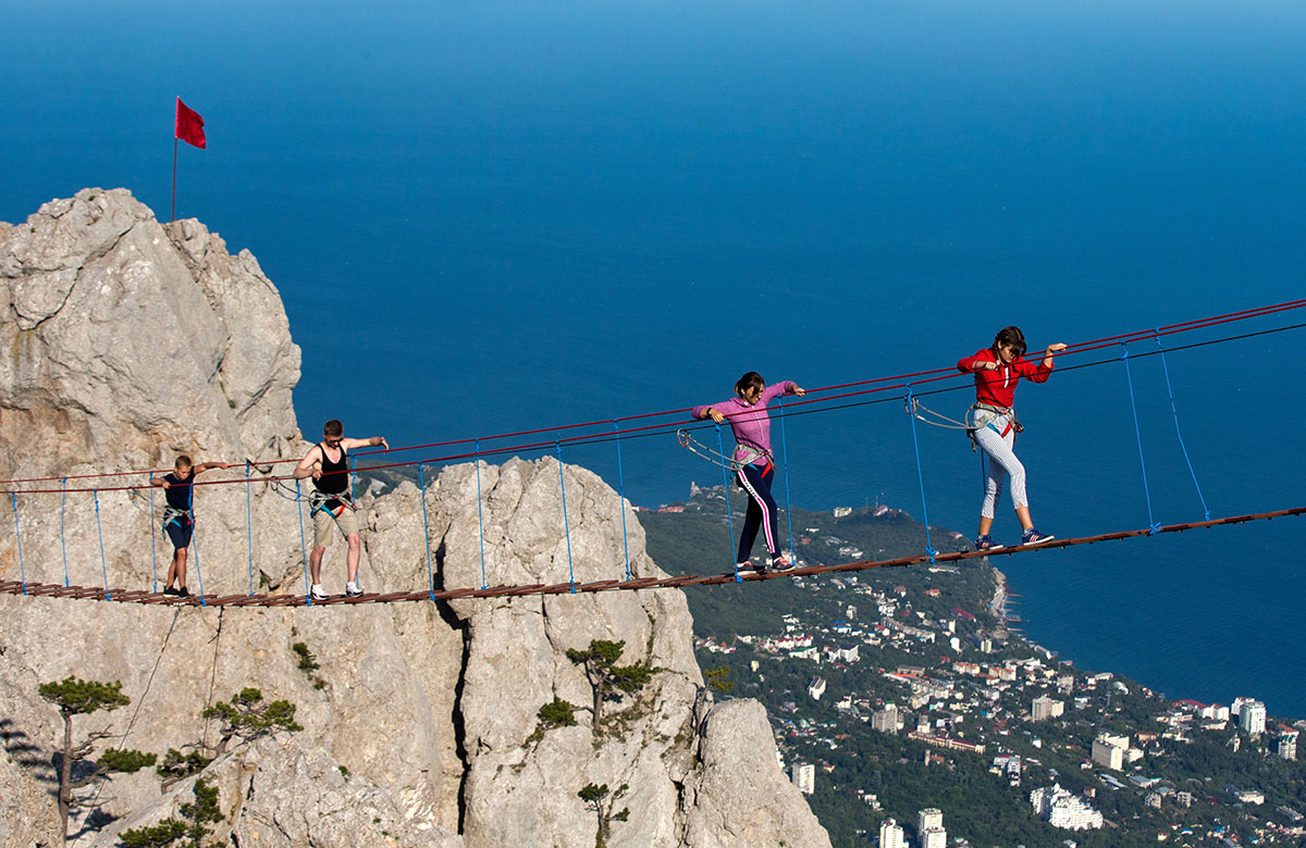 Подвесной мост на Ай-Петри
