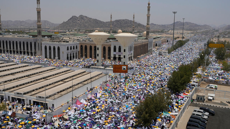 Четыре российских паломника скончались в Саудовской Аравии во время Хаджа