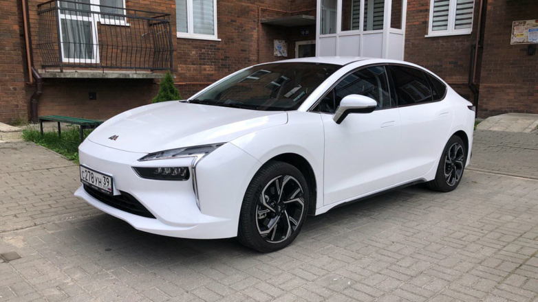 Тест-драйв "Амберавто А5": электромобиль с французским шармом