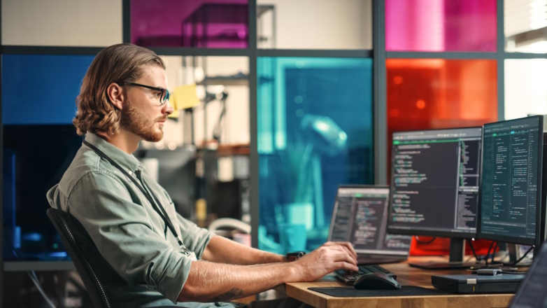 Названы пять самых высокооплачиваемых вакансий в cфере IT