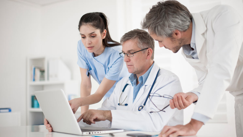 Врачам разрешат назначать лечение онкобольным вне инструкции