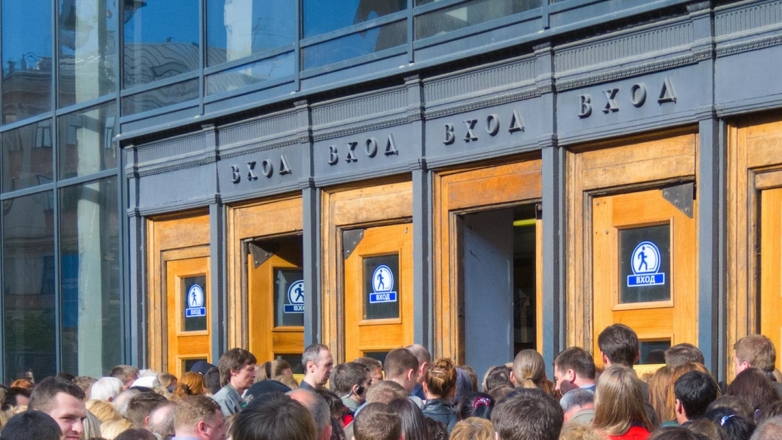 Станцию метро "Чернышевская" в Санкт-Петербурге открыли после реконструкции, длившейся более 1,5 года