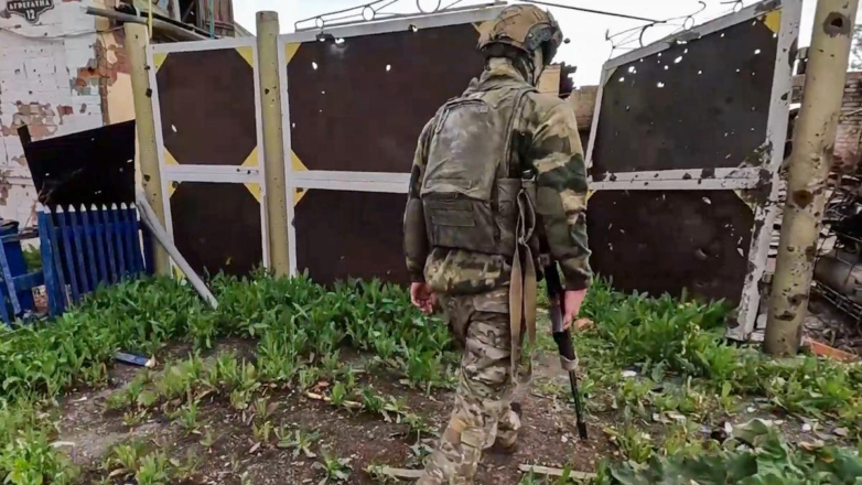 Российские войска взяли под контроль Островское в ДНР