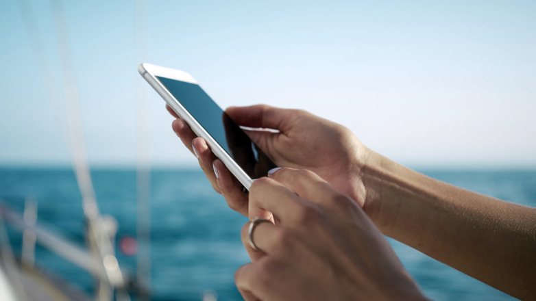 ФАС выдала предупреждение крупнейшим операторам сотовой связи из-за дополнительной платы в Крыму