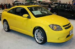 В России возобновили продажи новых бюджетных седанов Chevrolet Cobalt