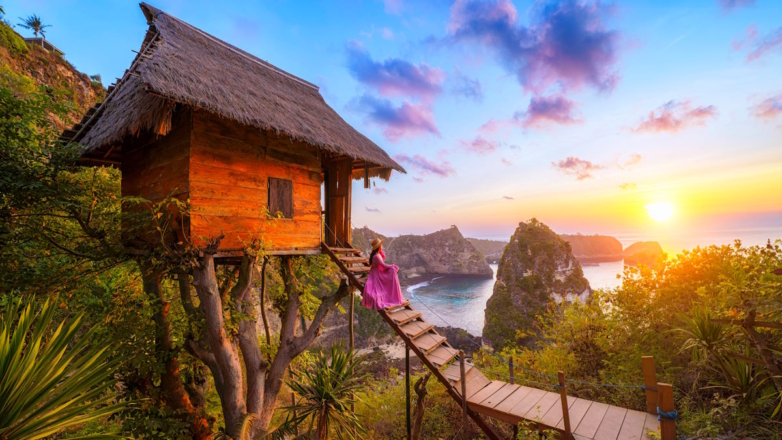 В АТОР назвали 3 направления для осеннего путешествия, где будет солнечно и красиво