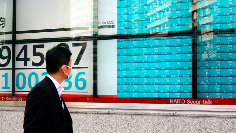 Обвал японского индекса Nikkei превысил 9%