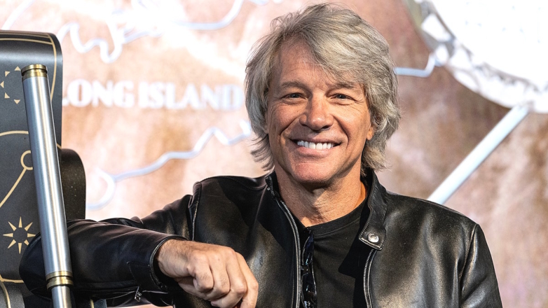 Основатель рок-группы Bon Jovi отговорил женщину от прыжка с моста