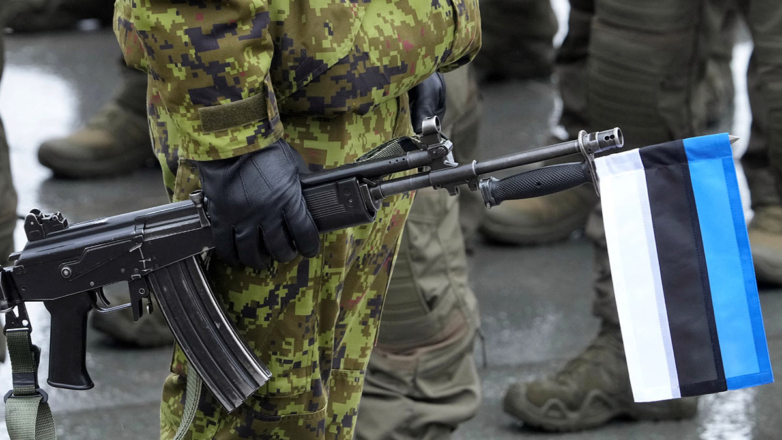 Эстония открыла вблизи российской границы новую военную базу