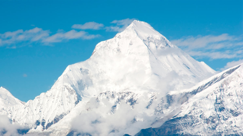 В Непале эвакуировали тела погибших в Гималаях российских альпинистов