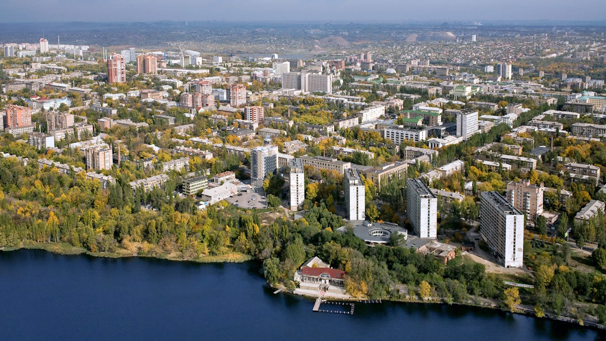 В Донецке начнется предпроектная работа по восстановлению аэропорта