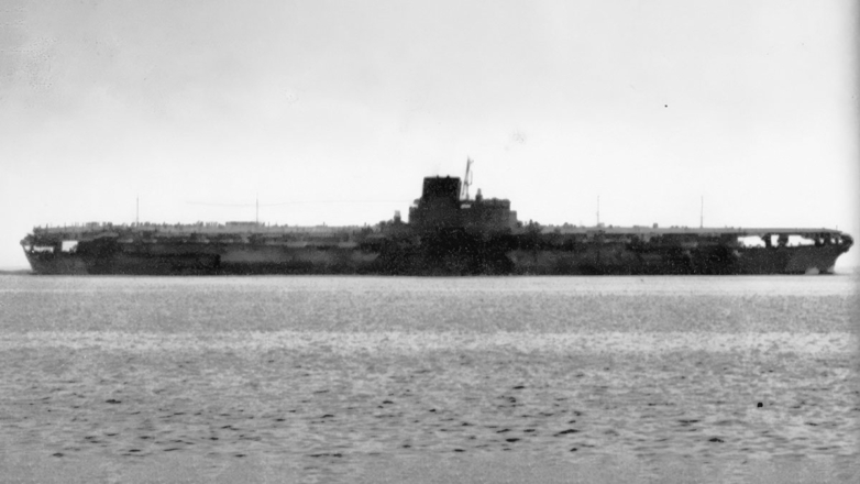 Один шанс на миллион: как был уничтожен авианосец "Синано"