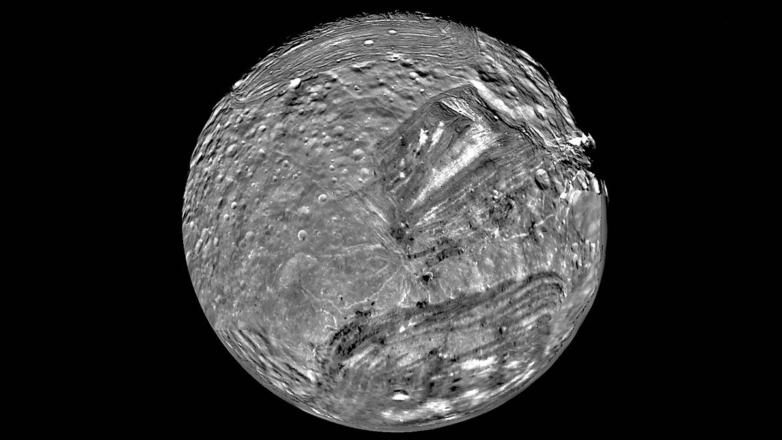 Ученые: подо льдами спутника Урана Миранды до сих пор может существовать океан