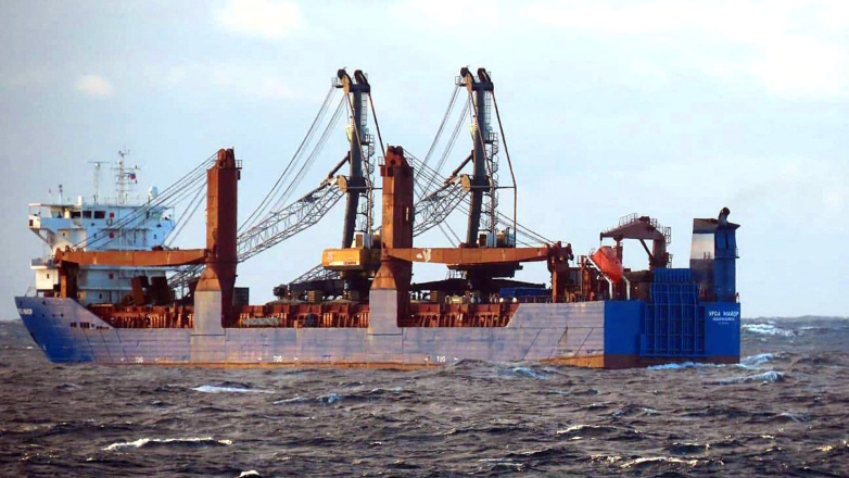 Тонущих российских моряков с "Урса Майор" спасло испанское судно Salvamar Drago