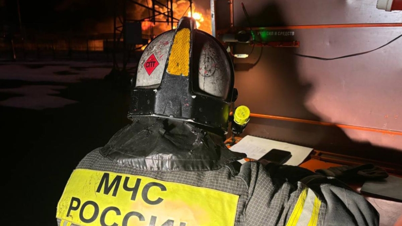 Губернатор рассказал, что в Энгельсе идет контролируемое выгорание топлива после атаки БПЛА