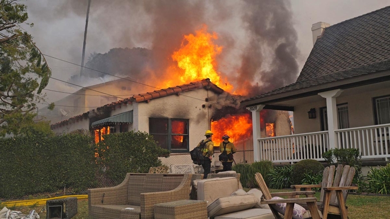 В США назвали новую причину начала масштабных пожаров в Калифорнии