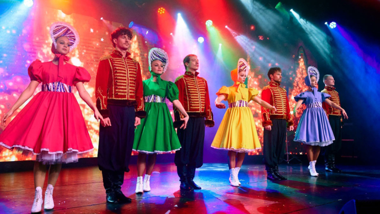 Детям работников промпредприятий подарили новогоднюю сказку