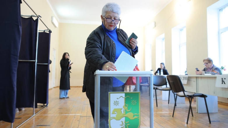 Второй тур выборов президента Абхазии, предварительно, состоится 1 марта