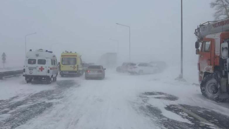 Массовое ДТП в Башкирии: около 20 автомобилей столкнулись на трассе Уфа – Оренбург
