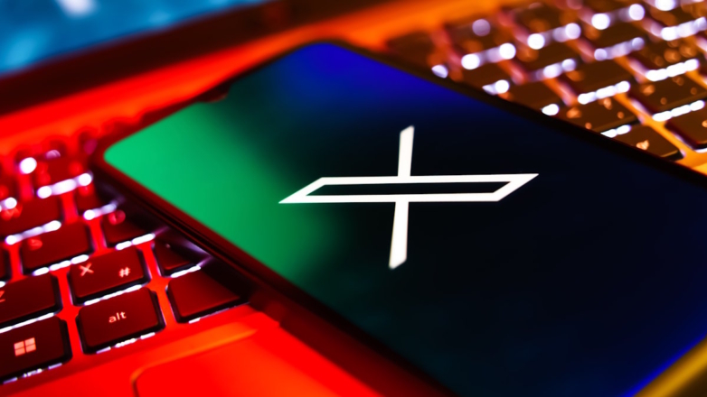 ЕК оштрафовала платформу X на €120 млн