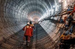 Власти Москвы заявили о сохранении планов по срокам строительства метро