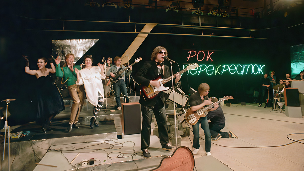 «Зоопарк» во время съемок передачи «Рок-перекресток»