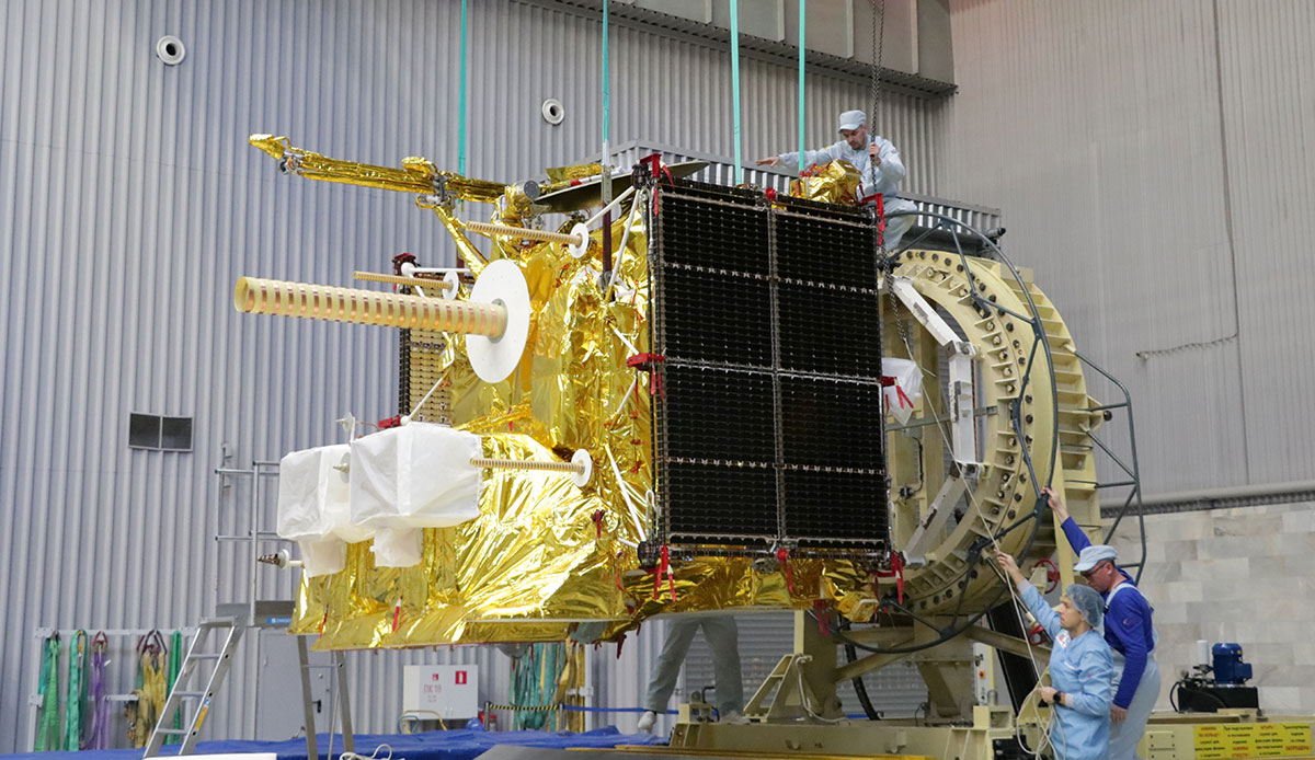 Гидрометеорологический космический аппарат "Арктика-М" №2