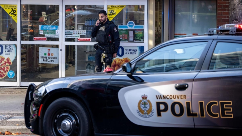 Восемь человек погибли после наезда автомобиля на толпу в Ванкувере