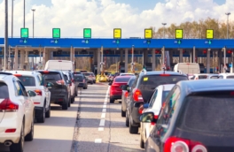 Как сэкономить на платных трассах России: тарифы, транспондеры и объезды