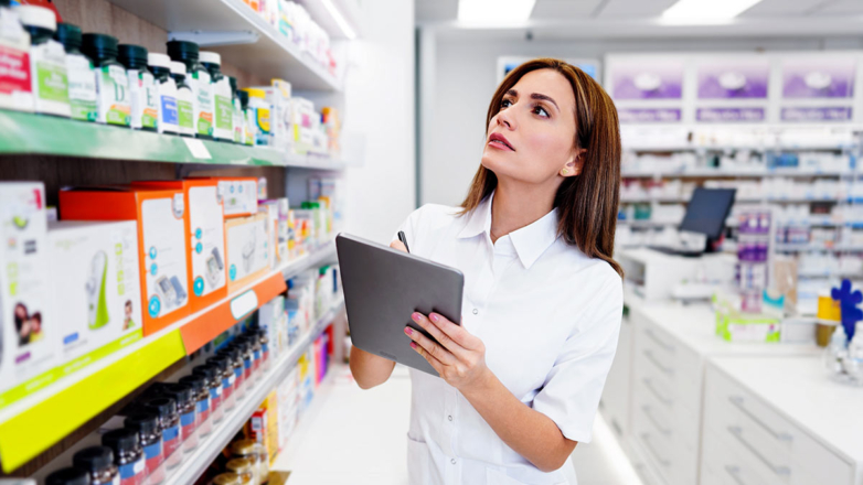 У фармацевтов появятся новые льготы: с 1 июня аптеки станут частью системы здравоохранения РФ