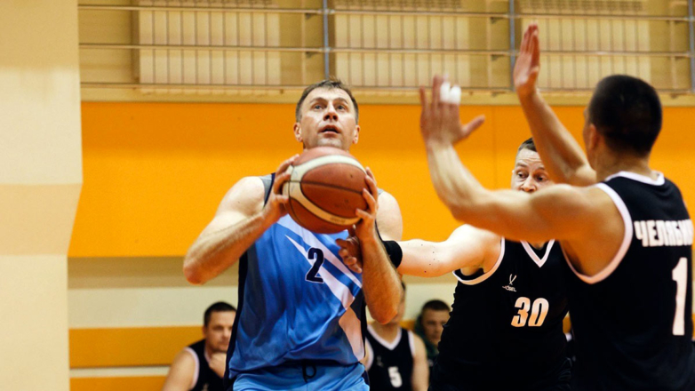 Баскетболисты из разных регионов России выступили в Ревде