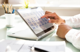 Майские праздники в 2026 году станут самыми короткими за 8 лет