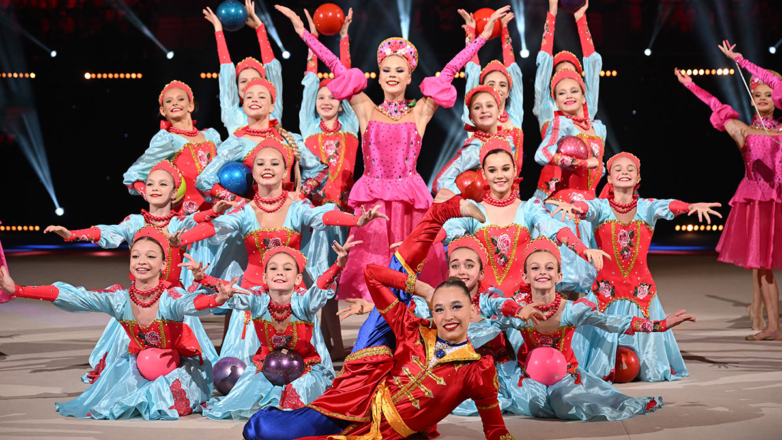 В Москве покажут пластический спектакль "Наваждение", поставленный Ириной Винер и Зариной Мухитдиновой