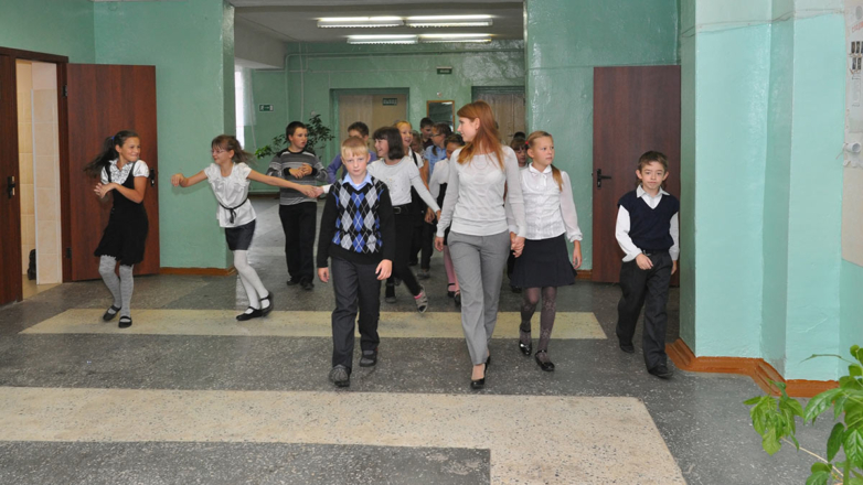 Минпросвещения рассматривает 3 варианта для оценки поведения школьников