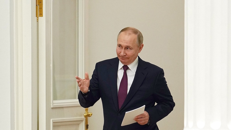 Путин впервые показал свою кремлевскую квартиру