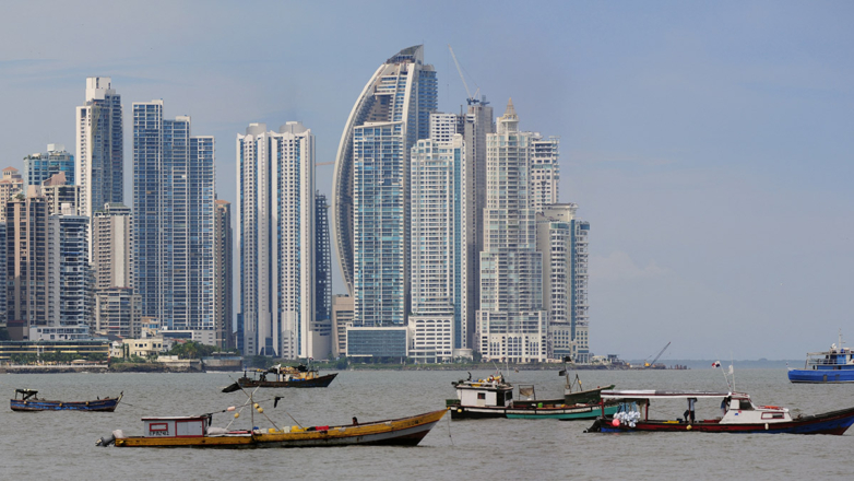 Панама: страна для канала, канал для страны