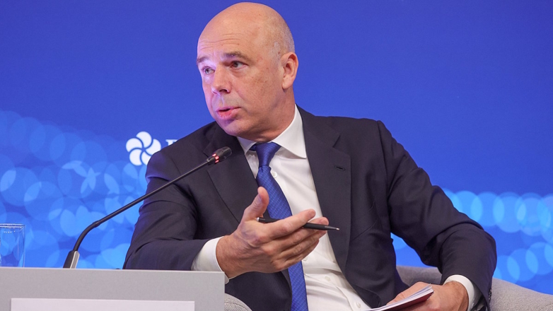 Снижение порога доходов по УСН, финансирование дорожной инфраструктуры: о чем говорил Силуанов