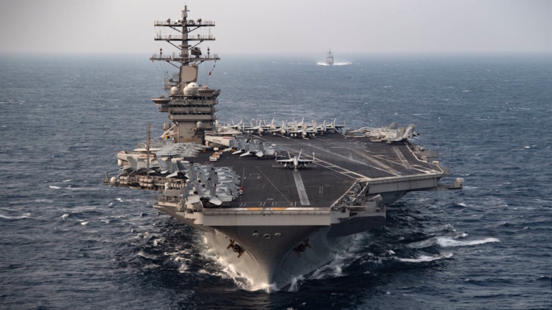 США перебрасывают авианосную ударную группу на Ближний Восток