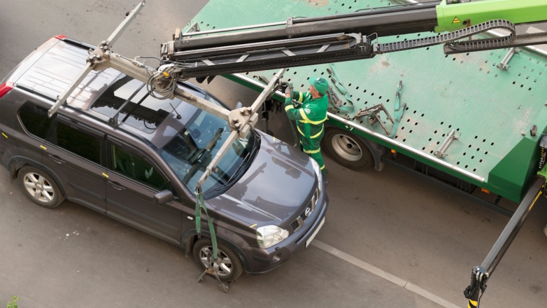 Московским автомобилистам рассказали, как избежать ареста автомобиля из‑за штрафов