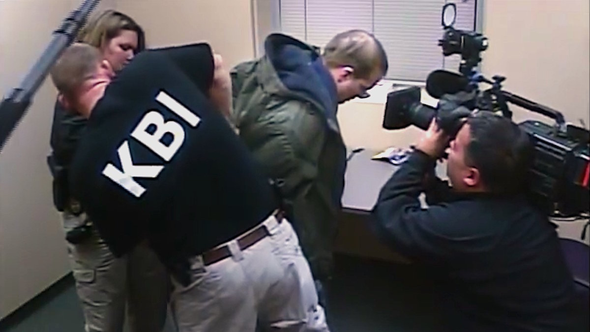 Кадр из фильма "Хищники"